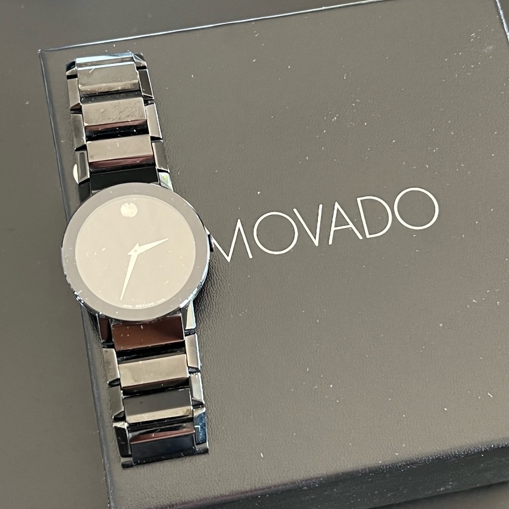 Movado watch in mint condition no scratches or blemishes.